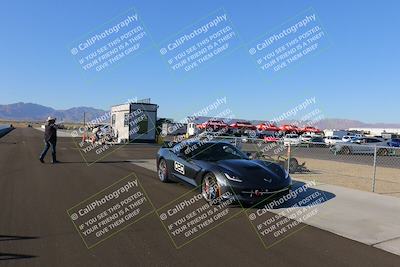 media/Nov-19-2022-Speed Ventures (Sat) [[eb5c8f9508]]/Around the Pits/Pre Grid Black/